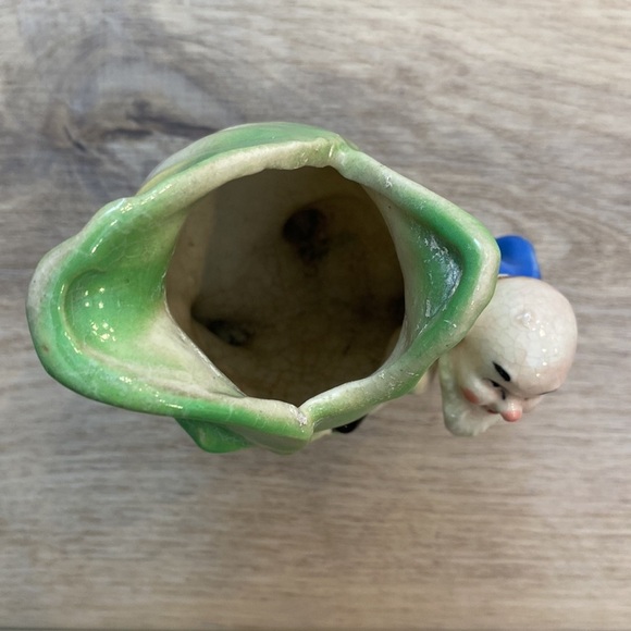 Vintage‎ Leaf Gnome Vase Planter - Picture 6 of 11